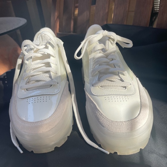 Cardi B Reebok Club B Shiny White Patent Leather & Translucent Shoes US 10 EU 41 - Picture 3 of 16